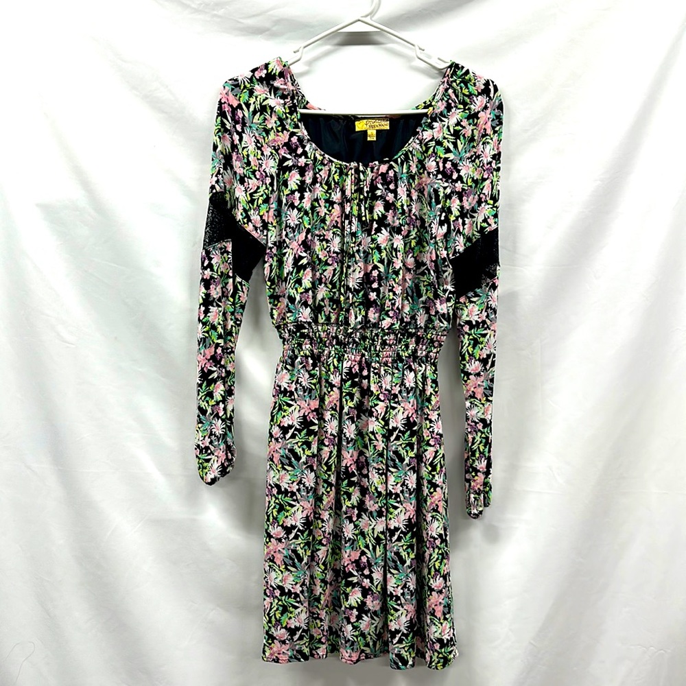 Princess Vera Wang Size Small Floral Dress
